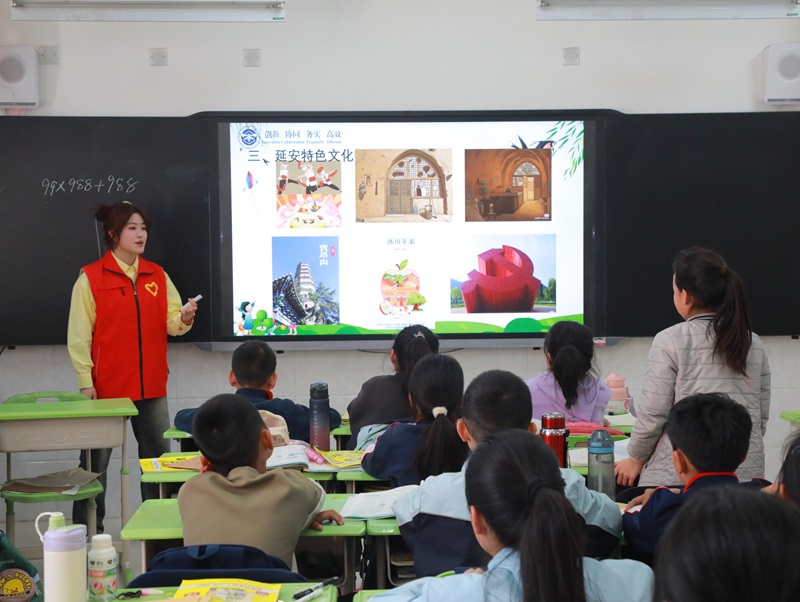 科普进校园，赋能向未来——工学院赴郑东思贤学校开展“科普进校园”活动